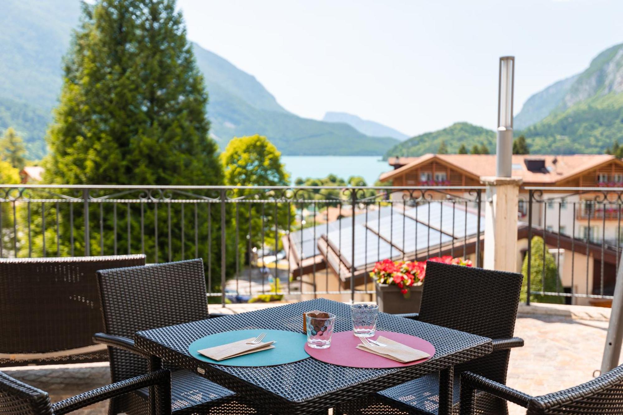 Alpenresort Belvedere โมลเวโน ภายนอก รูปภาพ